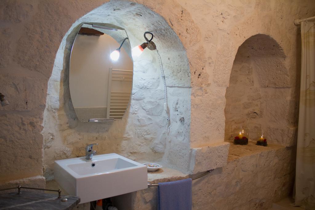 דירות נוצ'י Trulli Sarmenzanello חדר תמונה