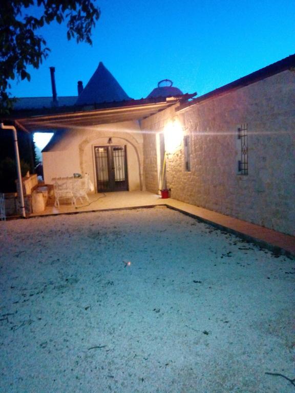 דירות נוצ'י Trulli Sarmenzanello מראה חיצוני תמונה
